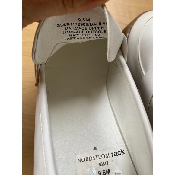 MIA Women Sz 9.5 "Dalilah" Platform Lug Sole Loafer White - Flaw markings - Picture 4 of 9